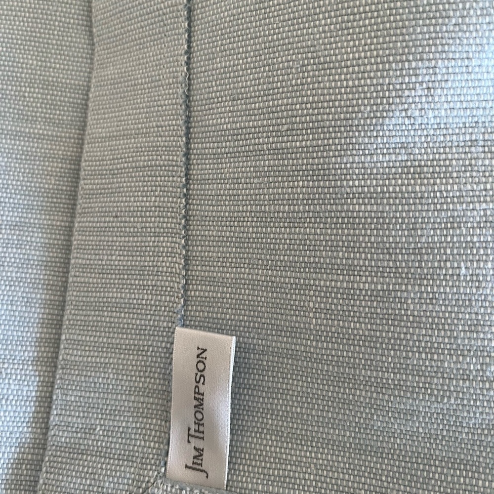 Set of 6 pale blue Jim Thompson placemats. - Picture 2 of 4